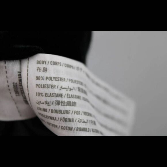 Abercrombie & Fitch Black Cowl Neck Bodysuit Size XS NWT.
Sku 541 - Picture 7 of 8